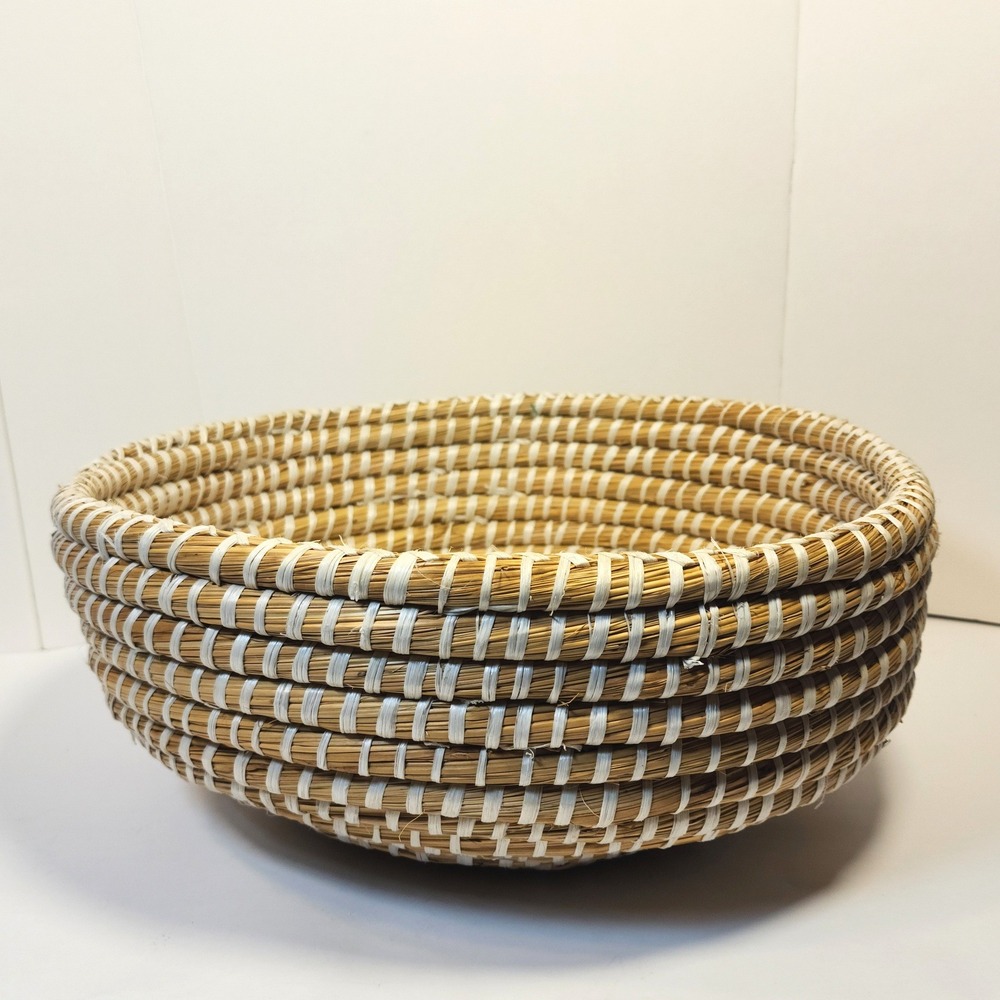 Handmade Coiled Sweetgrass Basket Round Decorative Bowl Natural White 15 Inch